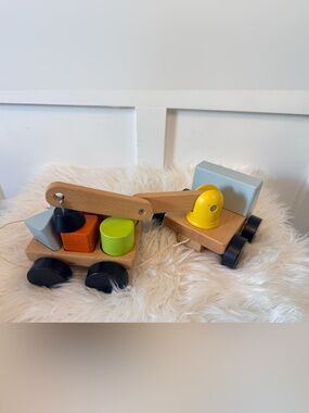 💫4/$25 • Ikea UPPSTÅ Wooden Crane with blocks